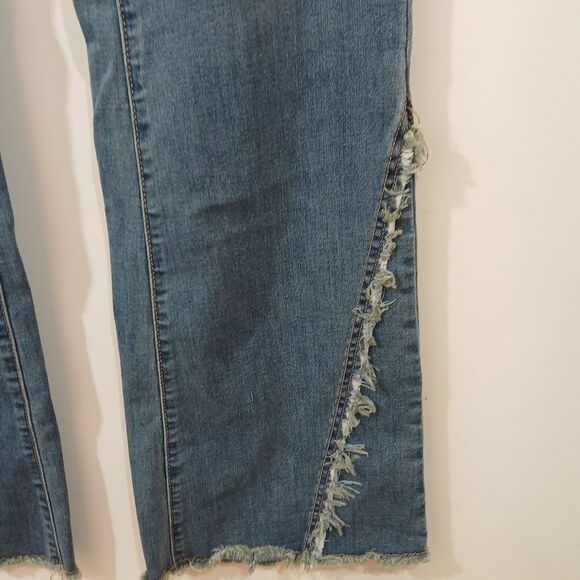 Bebe Wide Leg Frayed Stretch Jeans - Picture 11 of 11